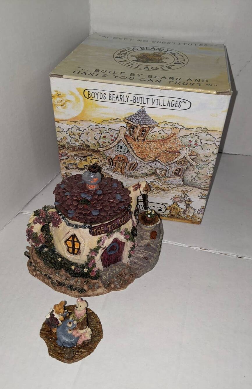 Vintage Boyds Bears Village 3E- The Tea Cozy Cottage #19015 NIB Complete